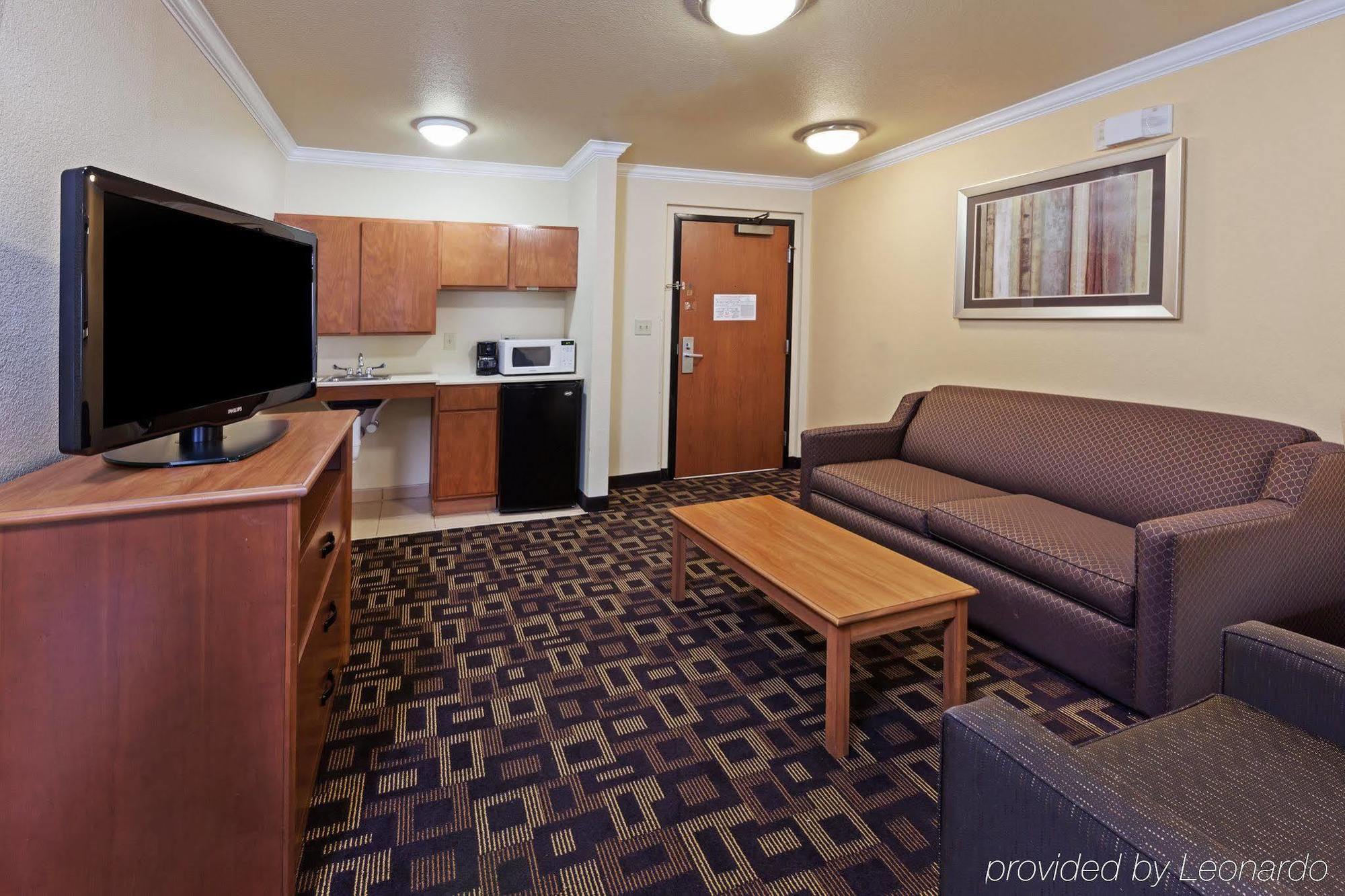 Holiday Inn Express & Suites Austin Nw - Lakeline By Ihg Екстериор снимка